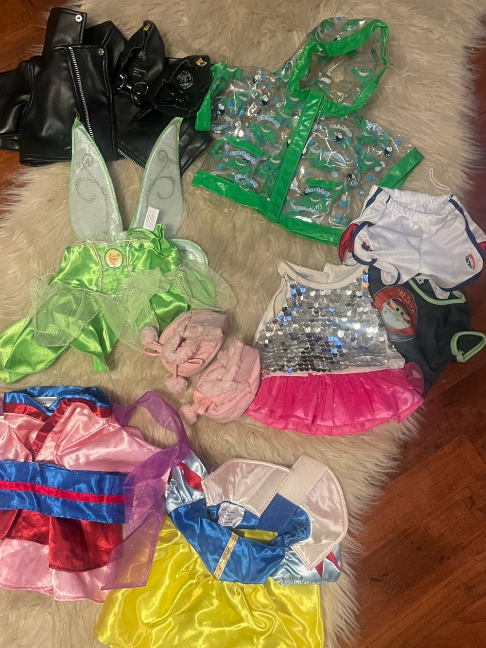 Girls Green Fairy Costume Wings - Kids Costume Accessory